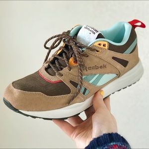 Vintage Reebok Multicolor Hexalite Sneakers